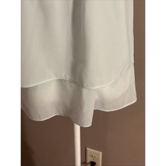 J.Crew J Crew Light Blue Sleeveless Tiered Blouse Back Keyhole Pleated Sz 0 - Picture 3 of 9